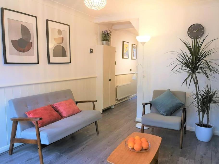 Cute Cottage 4 Mins From Cafes Station And Sea St Leonards-on-Sea Extérieur photo
