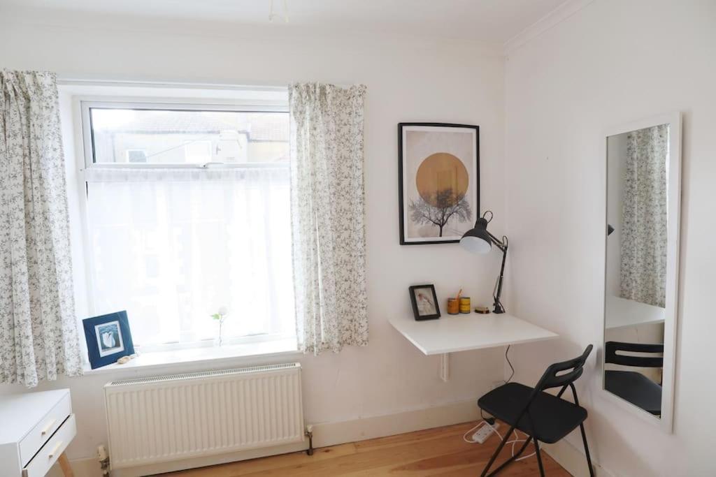 Cute Cottage 4 Mins From Cafes Station And Sea St Leonards-on-Sea Extérieur photo